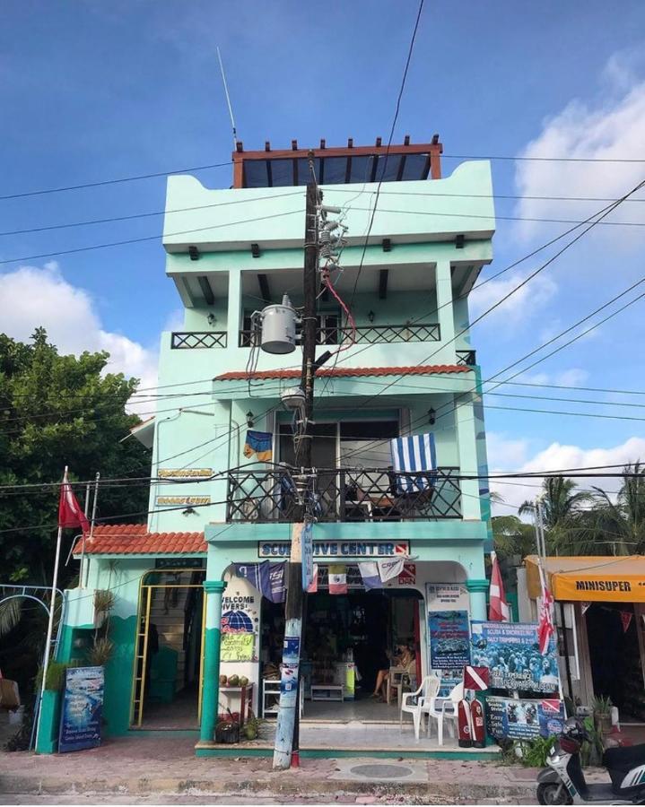 Sea Hawk Suites Isla Mujeres Exterior photo